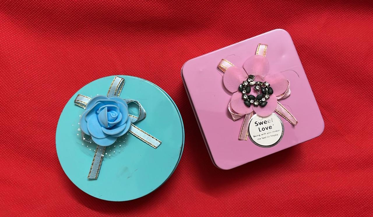 Return Gift Tin Box